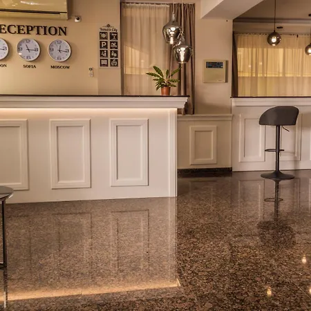 Отель Vemara Boutique Hotel-free Parking Варна