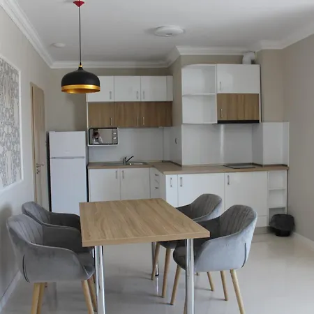 Vemara Boutique Hotel-free Parking Отель Варна