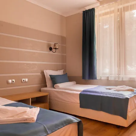 Vemara Boutique Hotel-free Parking Отель Варна